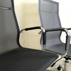 Кресло Barneo K-111H для персонала (черная сетка) | фото 2