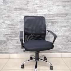 Кресло Barneo K-147 для персонала (черная ткань и сетка) | фото 3